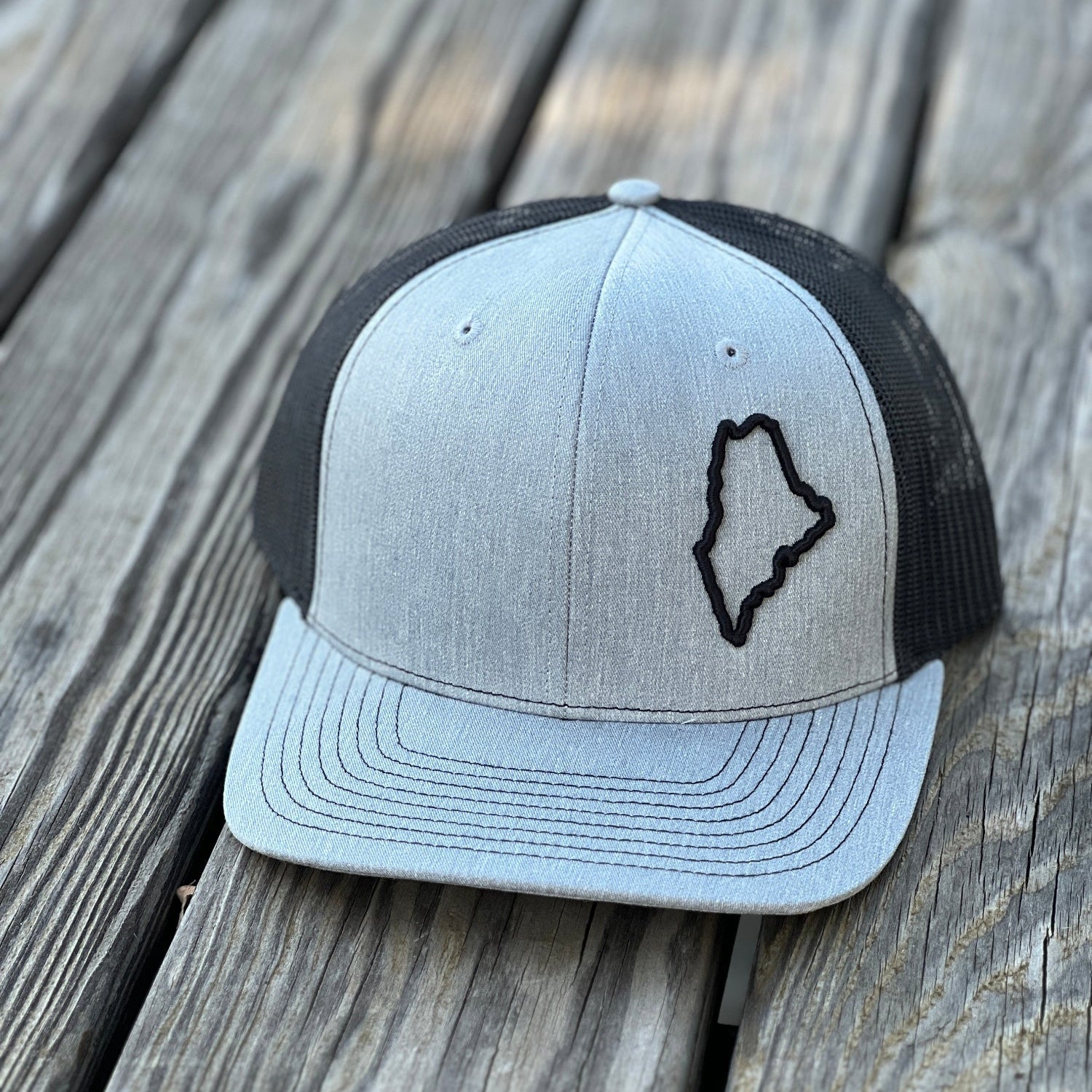 Maine (ME) Outline Hat