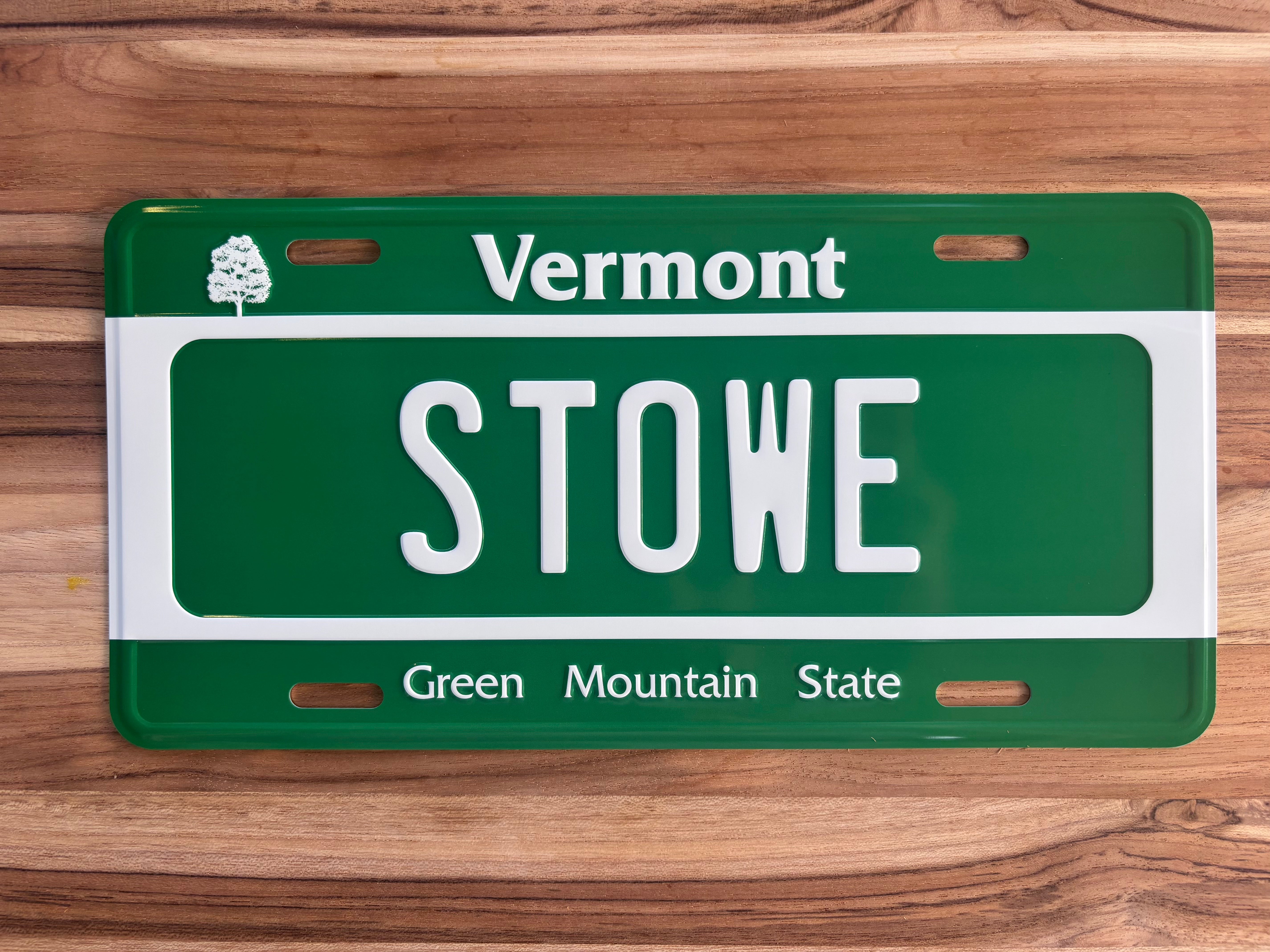 Stowe - Vermont Novelty License Plate